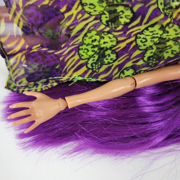 Monster High Doll Clawdeen‎ Generation 1 Skull Shores Wolf Swimsuit Dress Purple - Picture 11 of 12